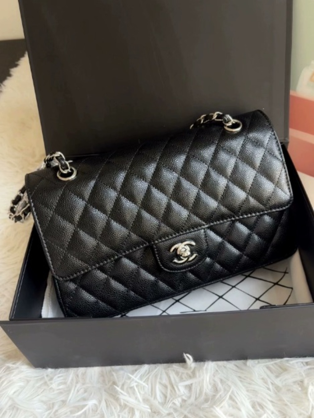 🖤 Chanel Black Bag